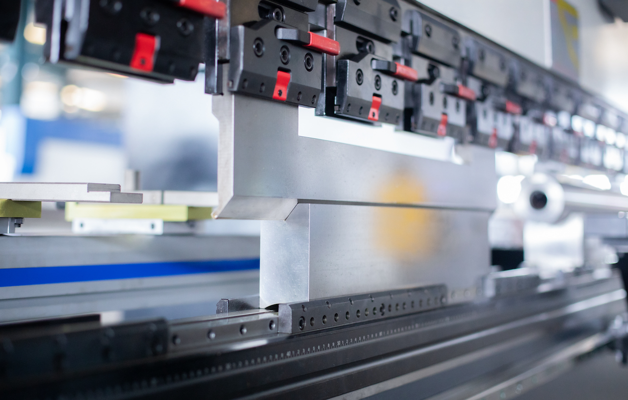 100t Hydraulic Cnc Brake Press Crowning Cnc Press Brake Delem 100t Hidraulice Cnc Frana Presa Incoronare Cnc Presa Frana Delem