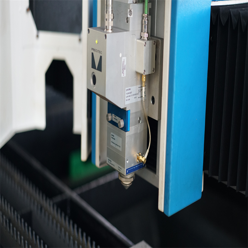 Mașină de tăiat cu laser cu fibre de 12kw pentru oțel carbon de 10 mm