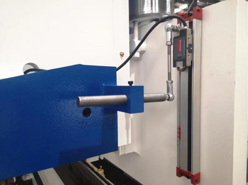 160t-4000 4-axis Cnc Hydraulic Bending Machine Press Brake 160t-4000 cu 4 axe Cnc mașină de îndoit hidraulic presa frana