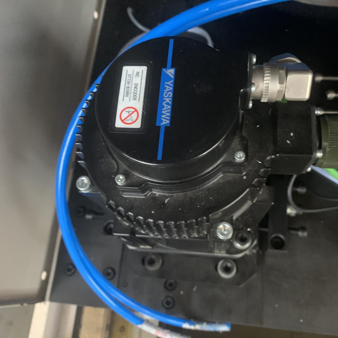 1kw 2kw Good Price Fiber Laser Cutting Machine For Sheet Metal 1kw 2kw Mașină de tăiat cu laser cu fibre de preț bun pentru tablă