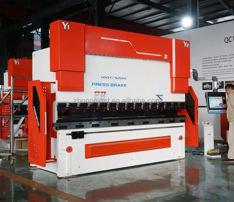 200t 300t Standard Industrial Press Brake Cnc Hydraulic Press Brake Machine 200t 300t Presa frana industriala standard Cnc Masina de frana presa hidraulica