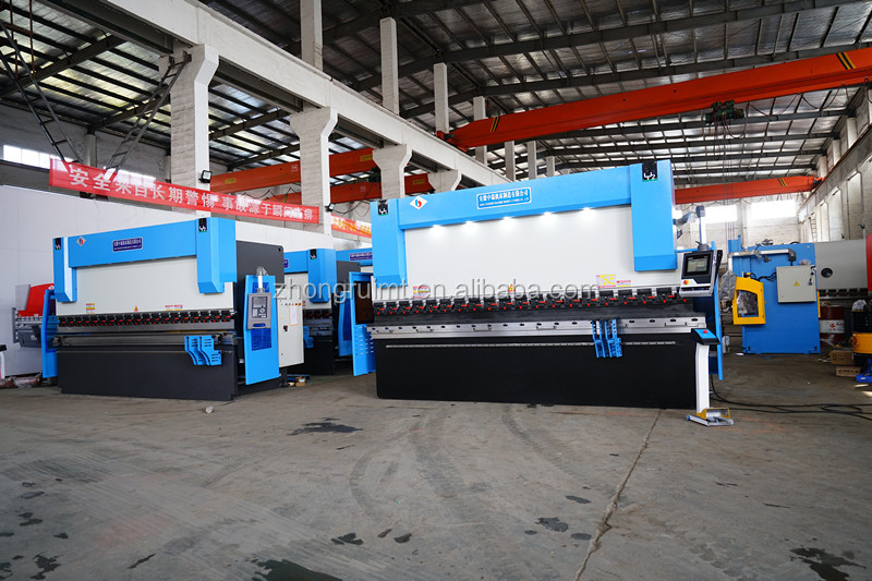 200t 300t Standard Industrial Press Brake Cnc Hydraulic Press Brake Machine 200t 300t Presa frana industriala standard Cnc Masina de frana presa hidraulica