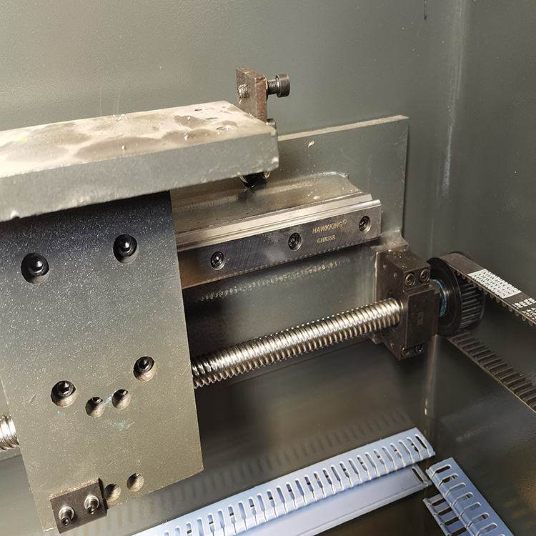 300t/4000 Hydraulic Press Brake Machine Masina hidraulica de frana presa 300t/4000