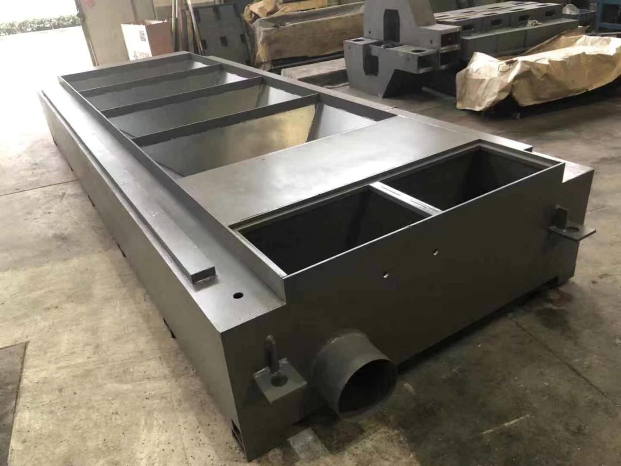 3015 4015 1kw To 6kw Cnc Fiber Laser Cutting Machine Raycus Laser Power 3015 4015 1kw până la 6kw Mașină de tăiat cu laser cu fibre CNC Raycus Putere laser