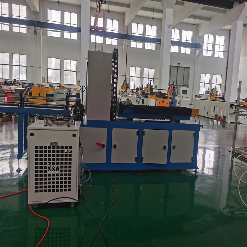 Mașină de tăiat cu laser cu fibre 3015 pentru tablă de carbon din oțel din tuburi metalice