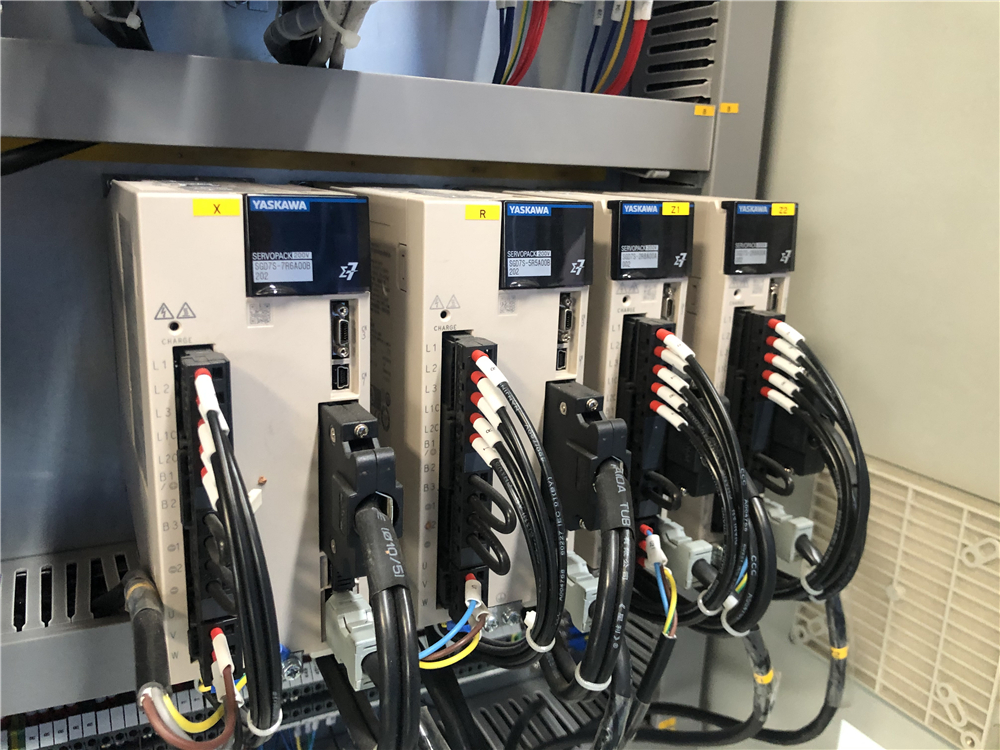 3+1 Axis Cnc Hydraulic Press Brake With Esa System Presa frana hidraulica CNC 3+1 axe cu sistem Esa