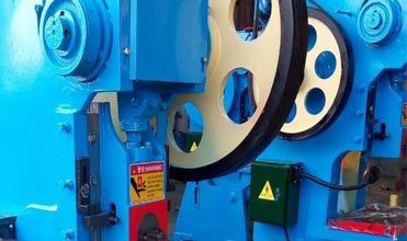 400 Ton Small Pneumatic Power Punch Press Mechanical Eccentric Punching Machine Mașină de perforat mecanică excentrică, de 400 de tone