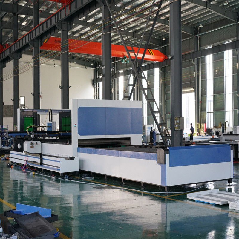 500W 1500W 4Kw Mașină de tăiat cu laser cu fibră Cutter laser pentru tablă 2000Watt 3kw