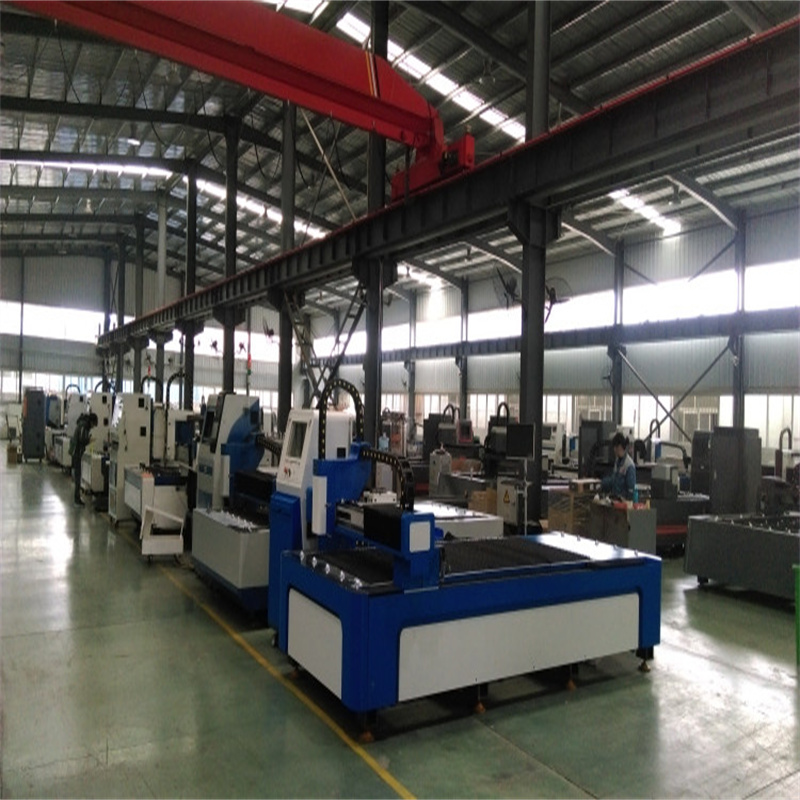 Mașină de tăiat cu laser din fibră de 500w de tablă la preț ieftin de vânzare