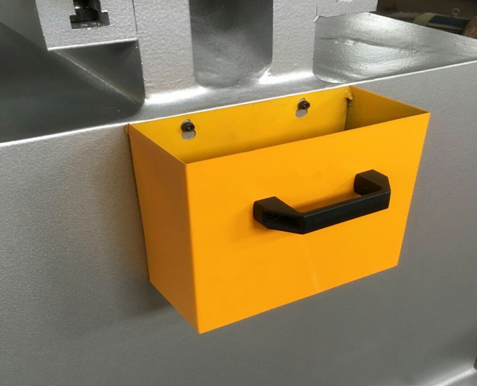 60t Q35-16 Hydraulic Ironworker Shearing Punching Bending And Notching Machine 60t Q35-16 Mașină hidraulică de îndoit și crestat