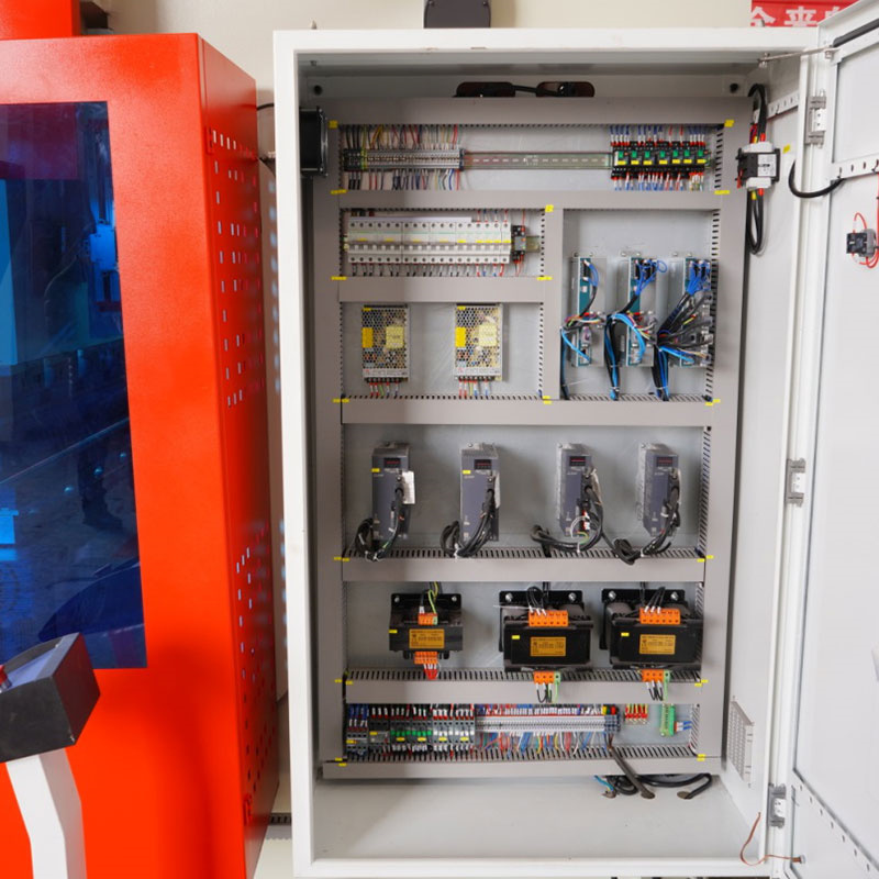 Masina de frana hidraulica CNC Model Wc67k-80tx3200