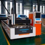 Fabricarea laserului CNC 500W 1000W 2000W Mașină de tăiat cu laser cu fibre din oțel inoxidabil