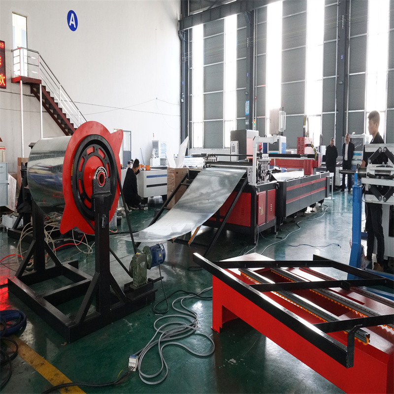 Raycus Cnc 1000w 1500w 2000w Mașină de tăiat cu laser cu fibre metalice