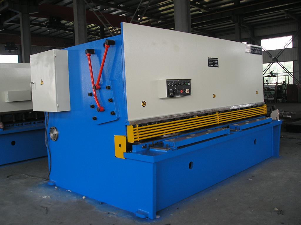 Cnc Hydraulic Metal Stainless Steel Aluminum Shearing Guillotine Cutting Shearing Machine Cnc Hidraulic Metal Oțel Inoxidabil Aluminiu Forfecare Ghilotină Mașină de forfecare