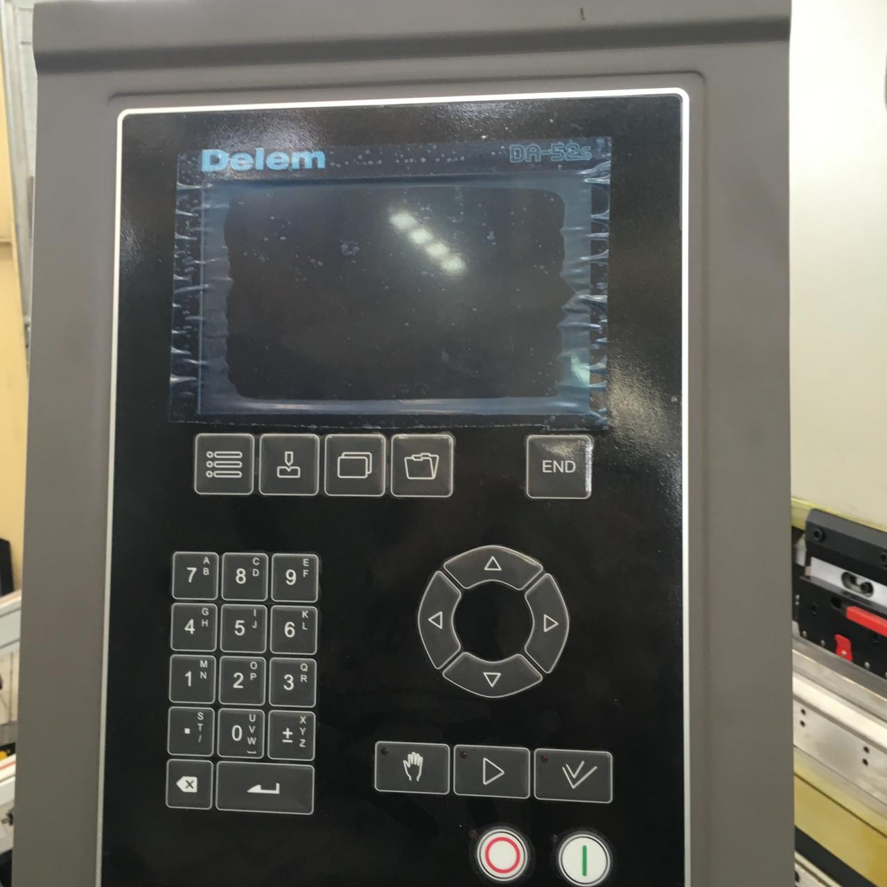 Cnc Servo Press Brake 250t/3.2m 3+1 Axis 3 Meter Sheet Metal Press Brake Presa frana servo CNC 250t/3.2m 3+1 axe 3 metri presa frana tabla