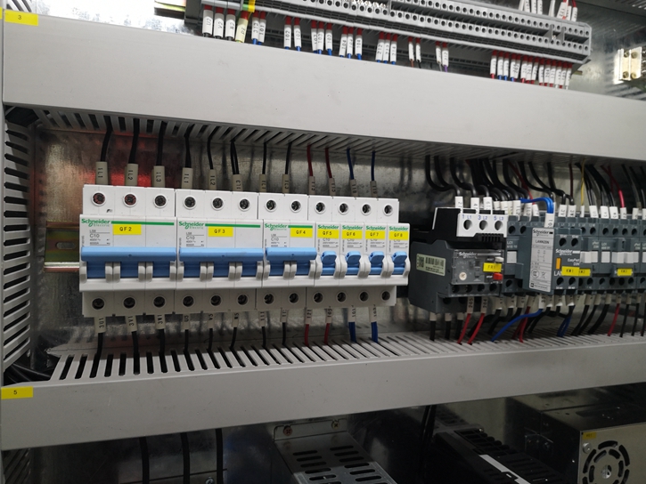 Delem Da66t 125 3+1 4+1 6+1 8+1 Cnc Hydraulic Press Brake For Metal Plate Bending Delem Da66t 125 3+1 4+1 6+1 8+1 Presa frana hidraulica CNC pentru indoirea placilor metalice