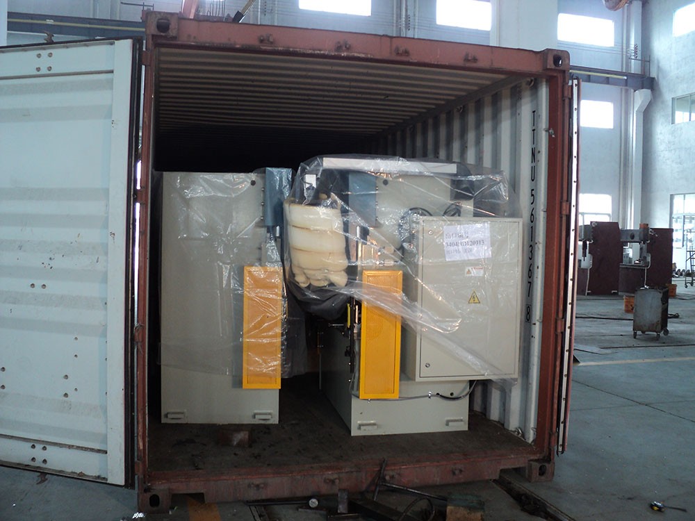 Factory Price Hydraulic Press Brake Machine Pret de fabrica masina hidraulica de frana presa