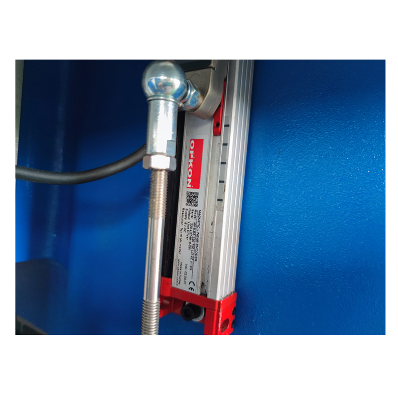 Hydraulic Press Brake Of 130t/3200mm 4+1 Axis Delem Da53t Cnc Press Brake Presa frana hidraulica de 130t/3200mm 4+1 axe Delem Da53t Presa frana CNC