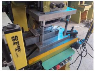 Mechanical Press Machine, 100 Ton Power Press Price Masina de presare mecanica, pret presa de putere de 100 de tone