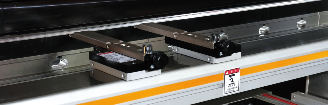 Steel Sheet Aluminum Bending Hydraulic Press Brake Machine Masina de frana hidraulica de indoire din tabla de otel din aluminiu