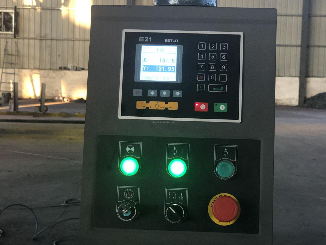 Wc67k Cnc Aluminum Iron Plate Hydraulic Press Brake Cnc Metal Sheet Bending Machine Wc67k Cnc Placă de fier din aluminiu Presă hidraulică Frână Cnc Mașină de îndoit tablă